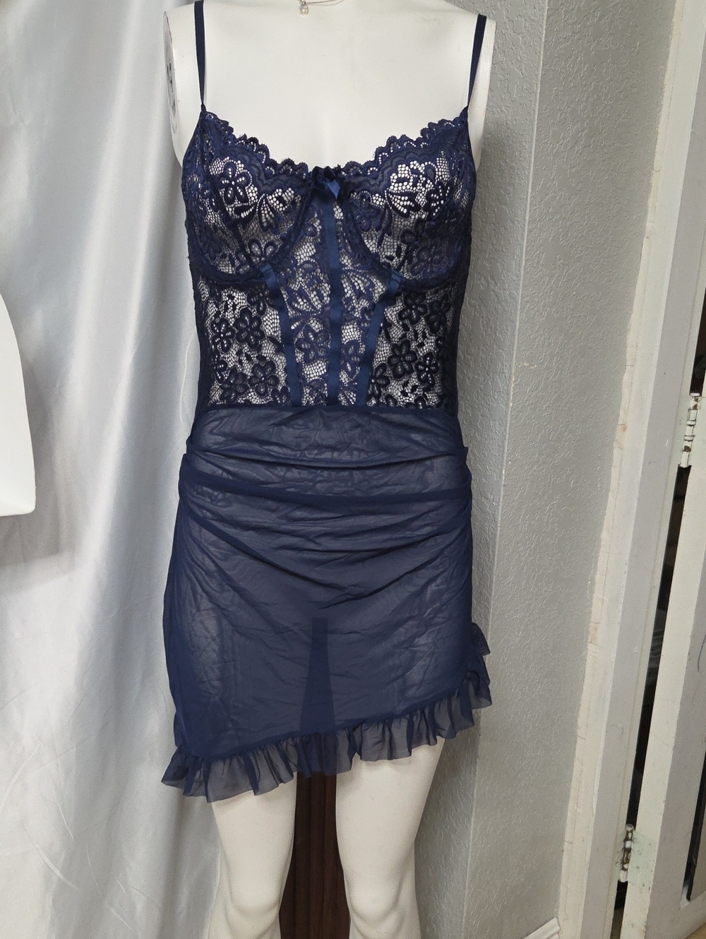 Sheer Navy Lace Chemise with Ruffle Hem Xlarge Sz.